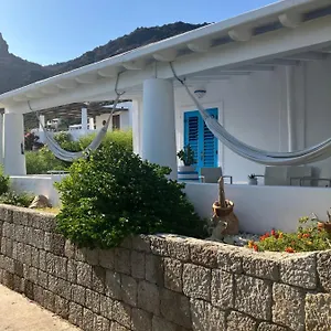 La Sirena Affittacamere Panarea